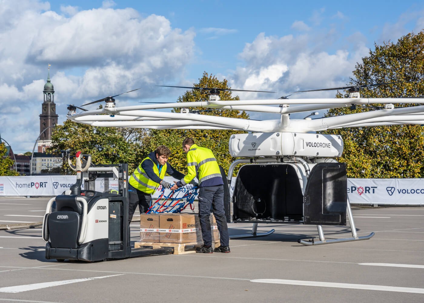 Drone Cargo Lifting