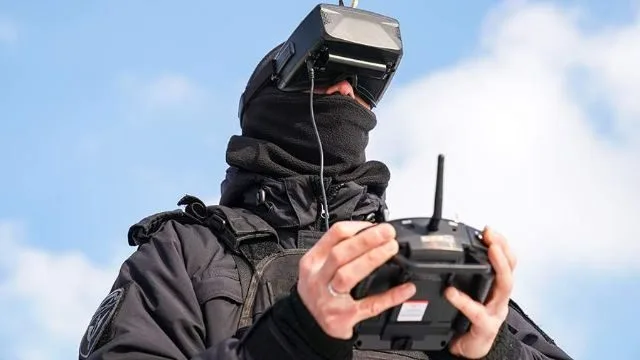 FPV Drones: The High-Speed Marvels Revolutionizing Competition and Combat​ 1 FPV drones, first person view, Russia, Ukraine, war,combat, drone, racing